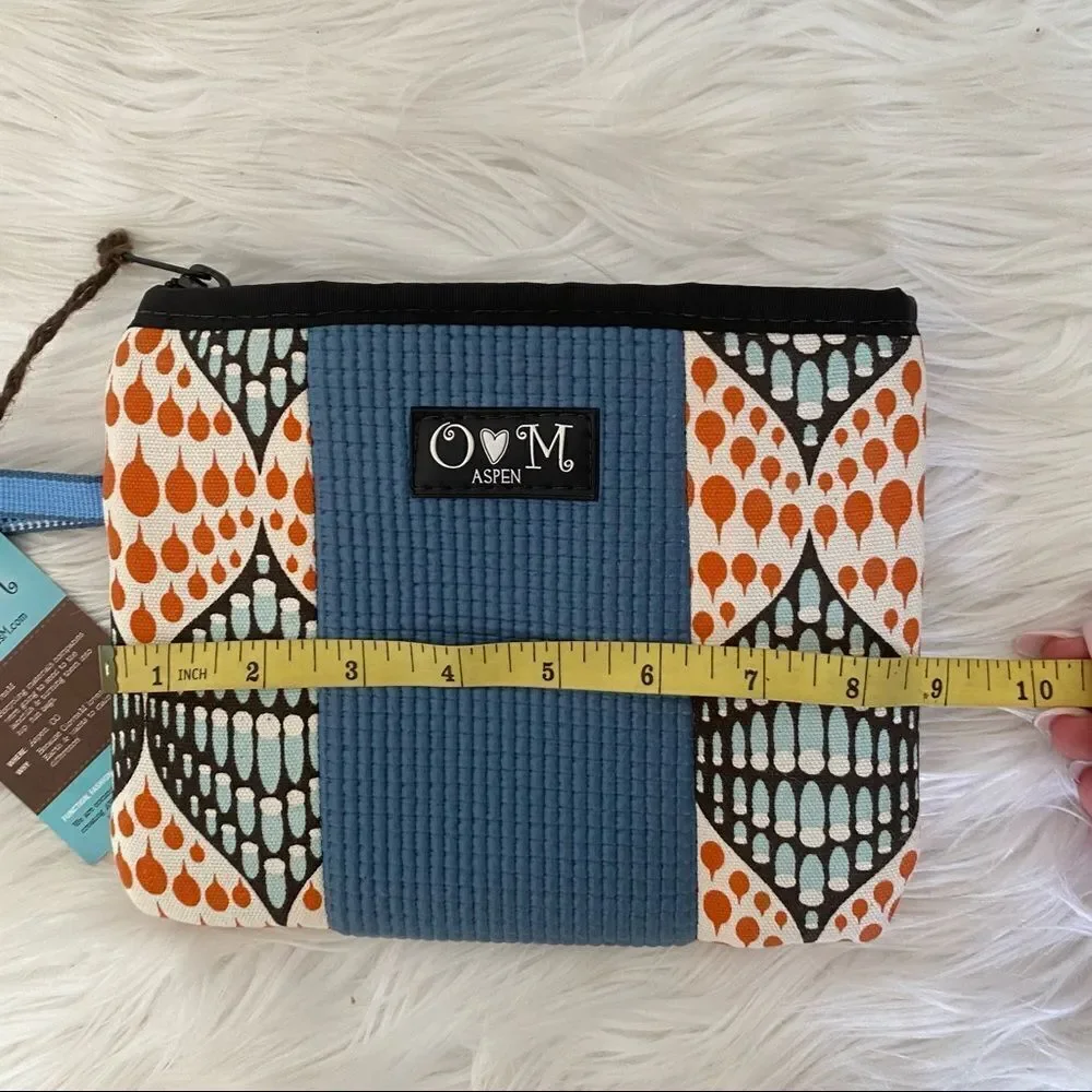NEW OM Aspen blue print cosmetic wristlet bag